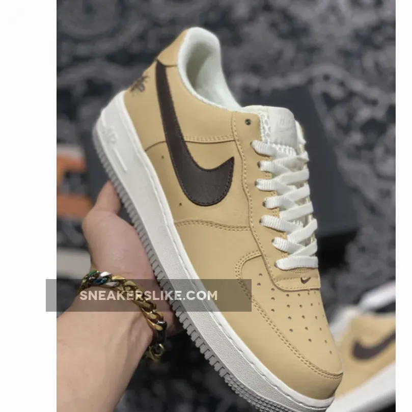 Nike Air Force 1 Manchester Bee DC1939-200 - air force 1 low manchester bee