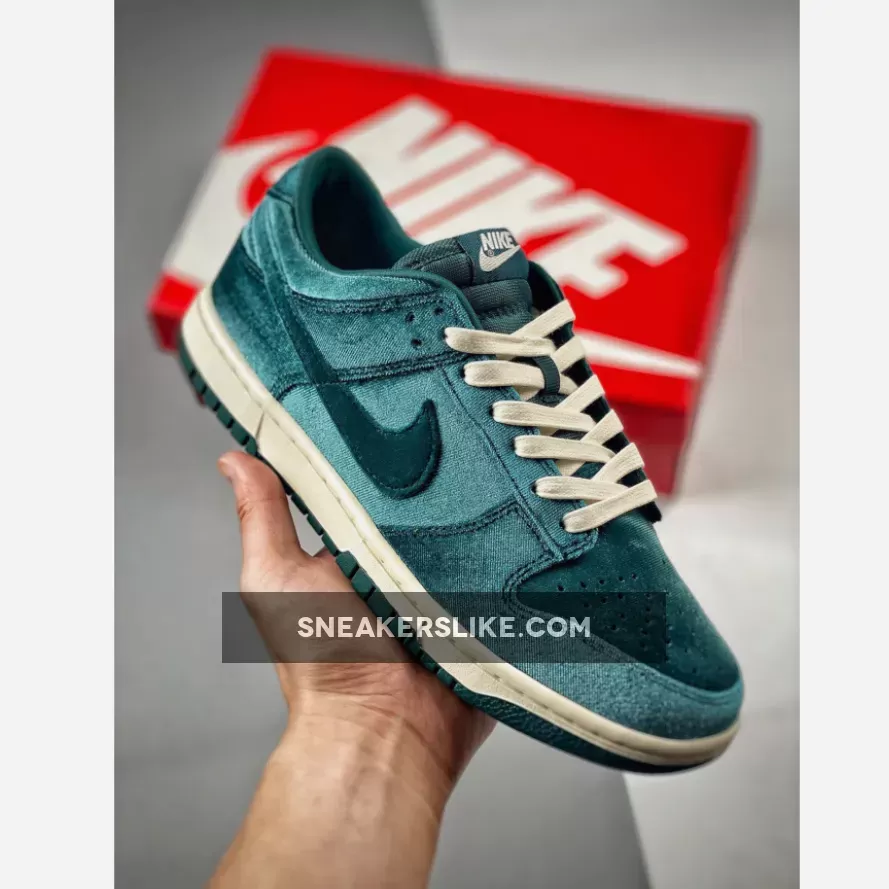 Nike Dunk Low Green Velvet Dark Teal/White DZ5224-300 green velvet dunk low
