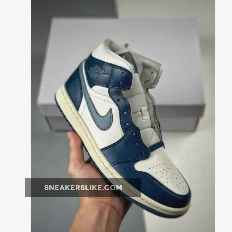 Air Jordan 1 Mid French Blue Blue Nike Mid BQ6472-414