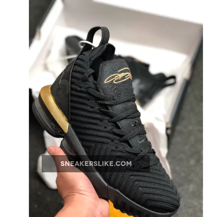 Nike LeBron 16 'I'm King' Black/Metallic Gold / lebron 16 i m king