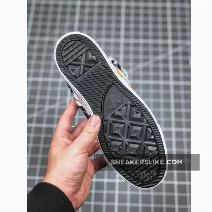 Converse Chuck Taylor High Sylvester & Tweety 158886C-100 For Sale