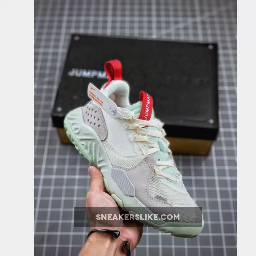 Jordan Delta SP 'Jade Aura' CD6109-100 Outlet