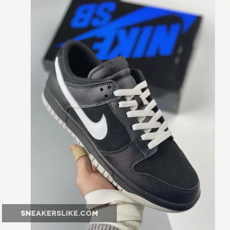 Nike Dunk Low Cl Black/Sail 318020-013 Brand New