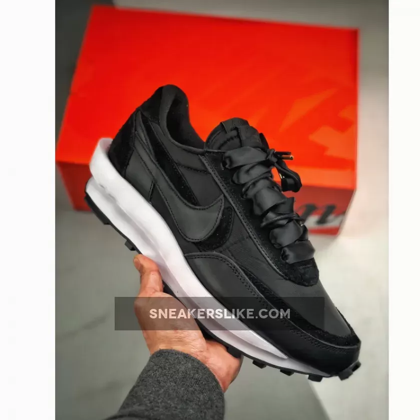Sacai X Nike LDWaffle Black Nylon BV0073-002 Outlet