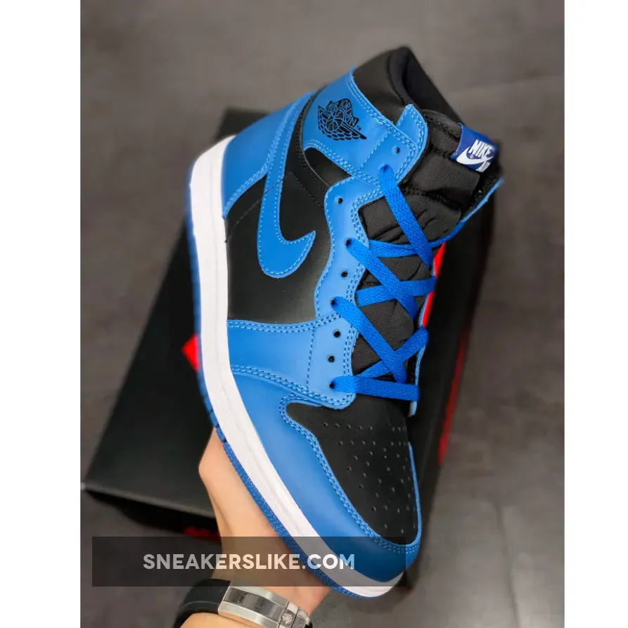Women Air Jordan 1 Dark Marina Blue 555088-404 jordan 1 marinas