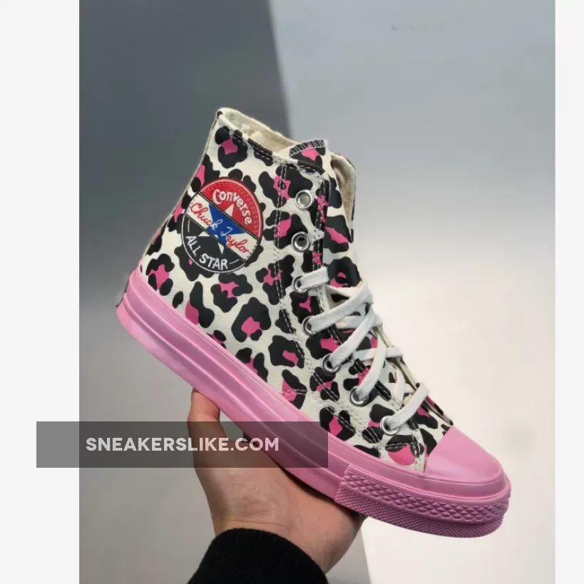 Converse Unisex Logo Play Chuck 70 High Top Pink/Black/Desert Ore 1666265489 New Releases