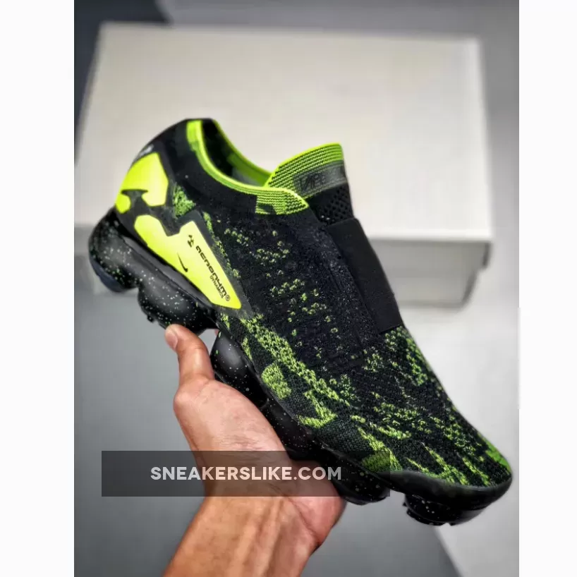 Acronym Nike Air VaporMax Moc 2 Black Volt AQ0996-007 New Releases