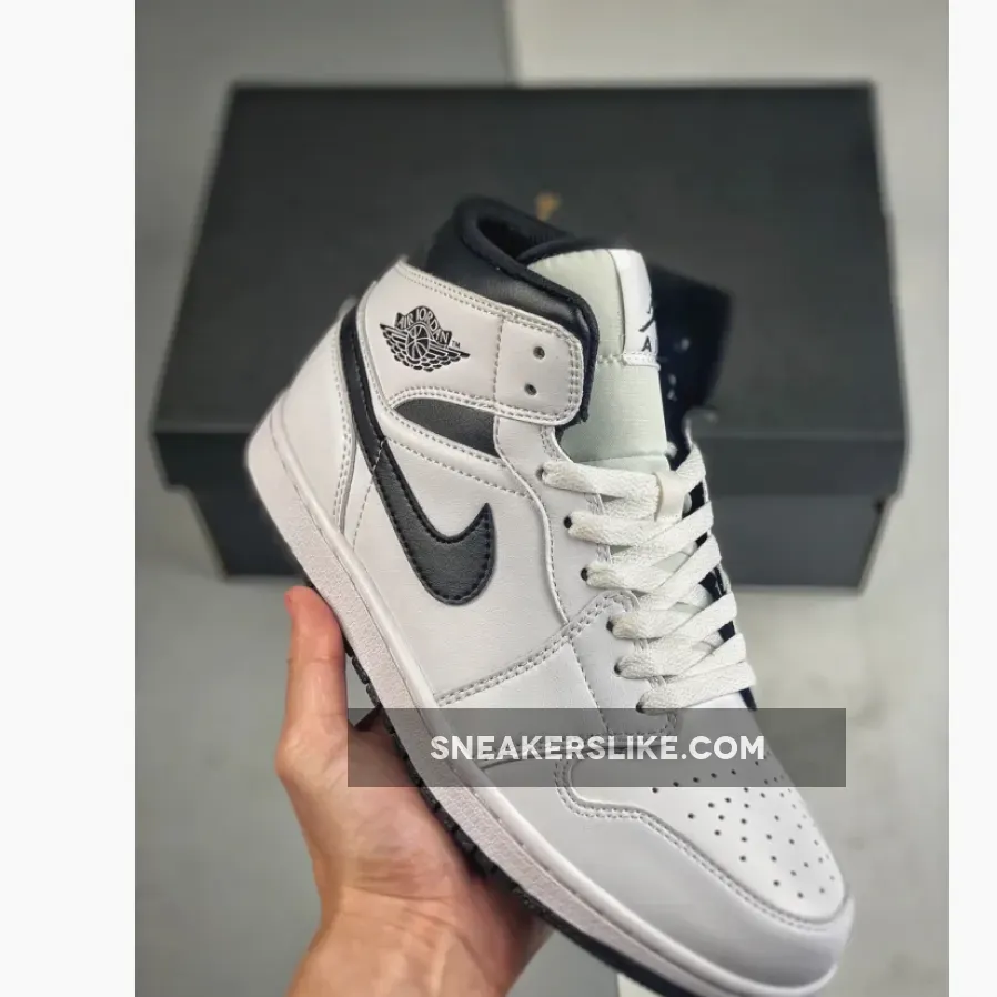 Air Jordan 1 Mid Stromtrooper White/Black