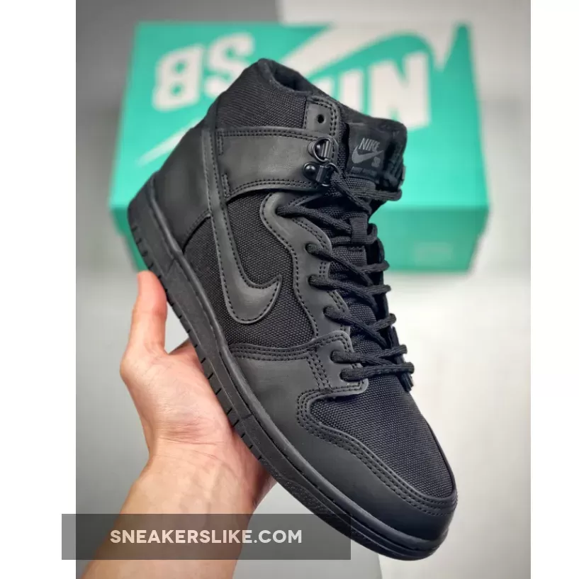 Nike SB Dunk High 'Triple Black' 923110-001 / nike dunk hi canvas black
