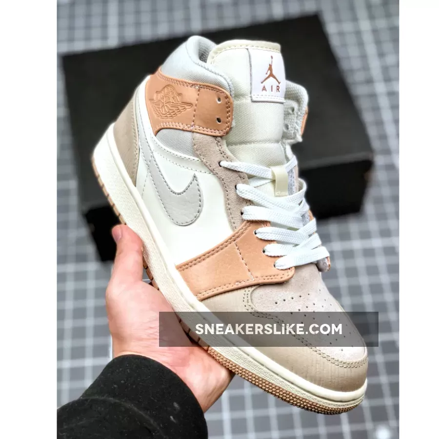 Air Jordan 1 Mid 'Milan' Sail/Light Bone/String Shimmer / air jordan 1 mid milan sail/light bone-string