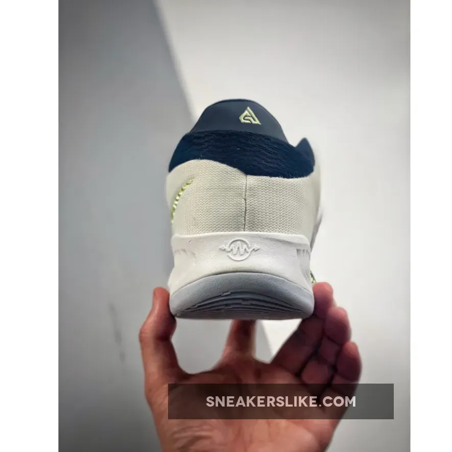 Nike Zoom Freak 4 'Barely Volt' Nike Zoom Freak 4 Review