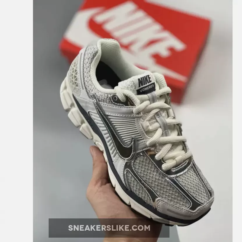 Nike Zoom Vomero 5 Photon Dust Chrome FD0884-025 / vomero photon dust