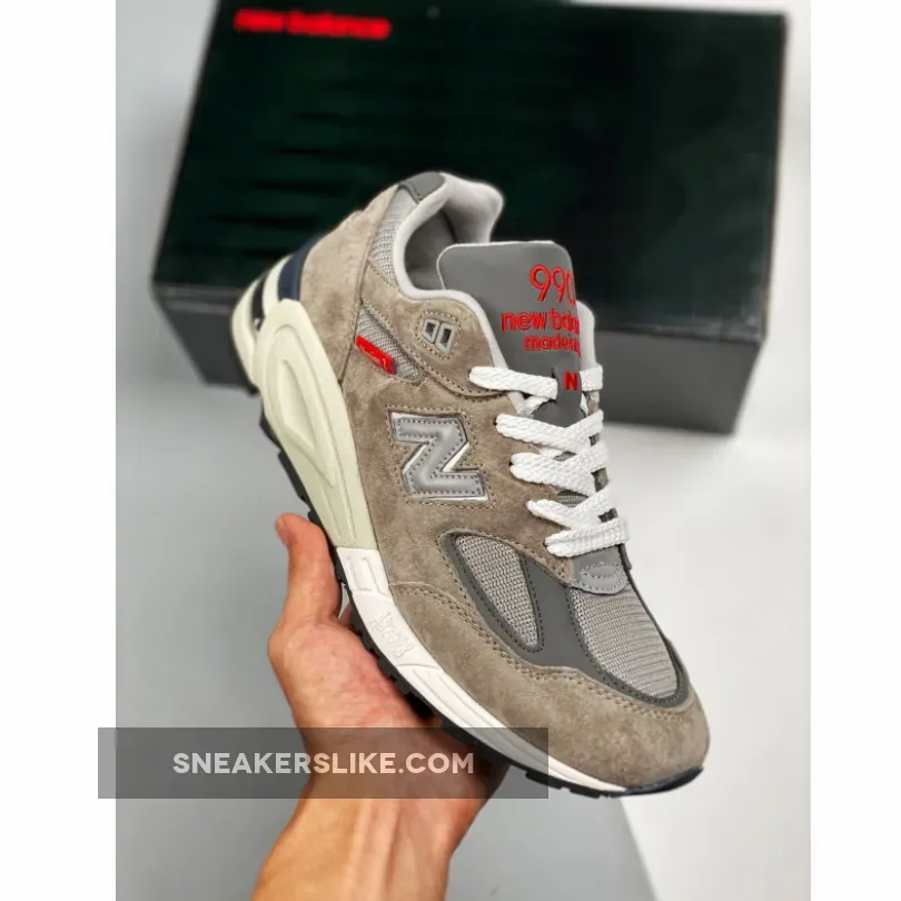 Women New Balance 990v2 Version 2 M990VS2