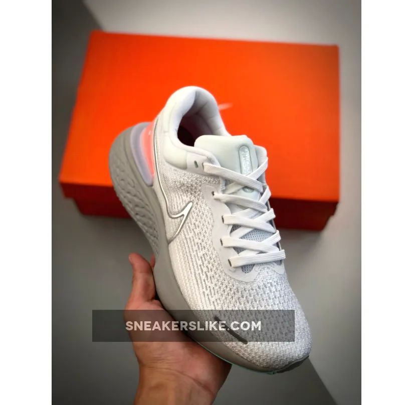 Nike ZoomX Invincible Run Flyknit White/Chile Red/Metallic Silver 'nike flyknit sale'