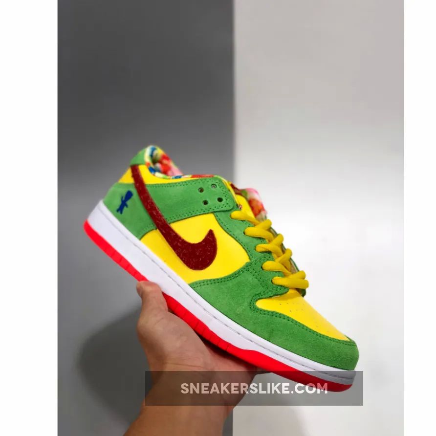 Sour Patch Kids x Nike SB Dunk Low Orange Green Red 'sour patch dunks'