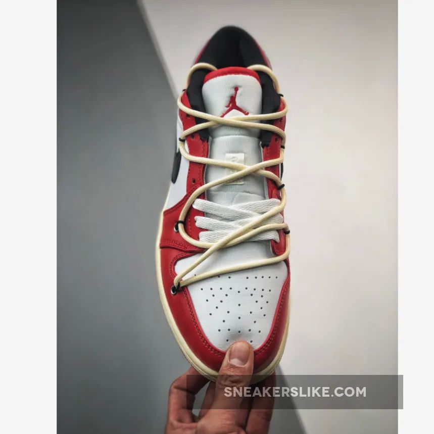 jordan 1 chicago red low