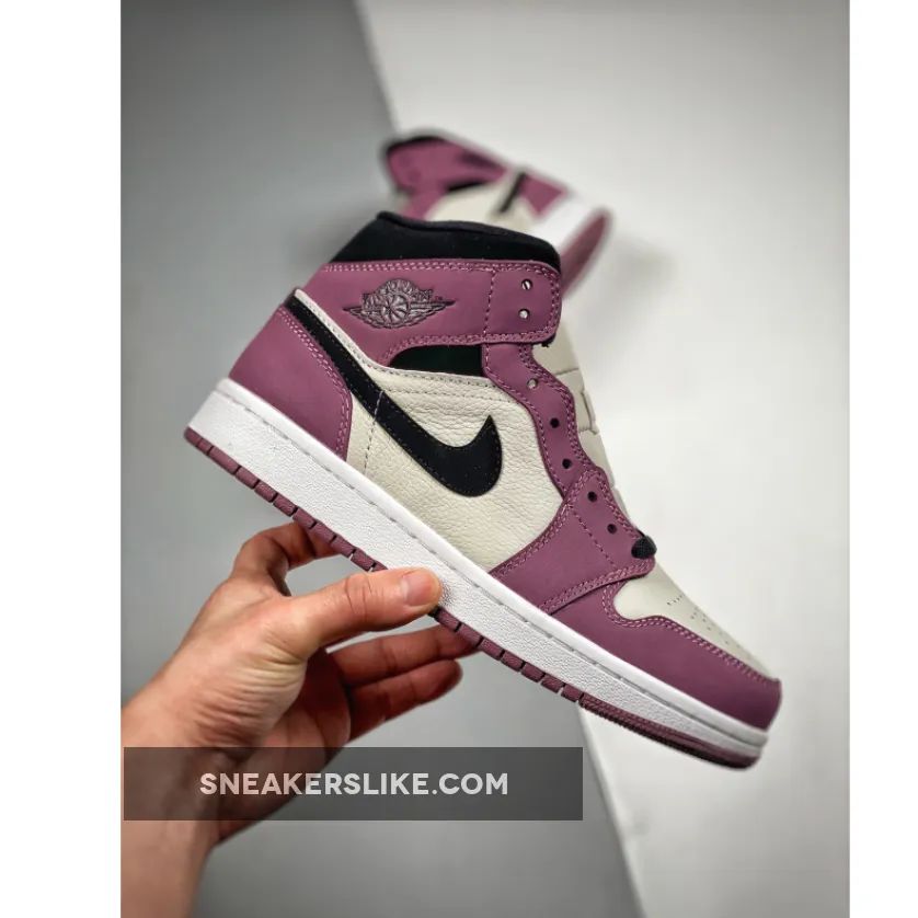 Air Jordan 1 Mid White/Berry Pink-Black DC7267-500 'dc7267 500' Air Jordan 1 Mid White/Berry Pink-Black DC7267-500 'dc7267 500'