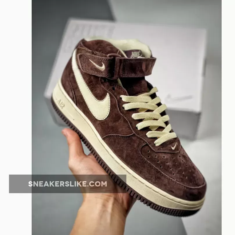 Air Force 1 Mid Chocolate DM0107-200