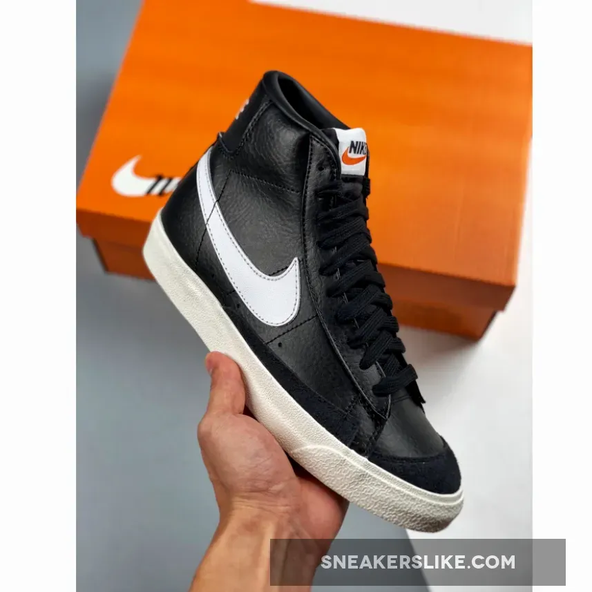Nike Blazer Mid 77 Vintage Black Sail BQ6806-002 / nike blazer mid 77 white black sail