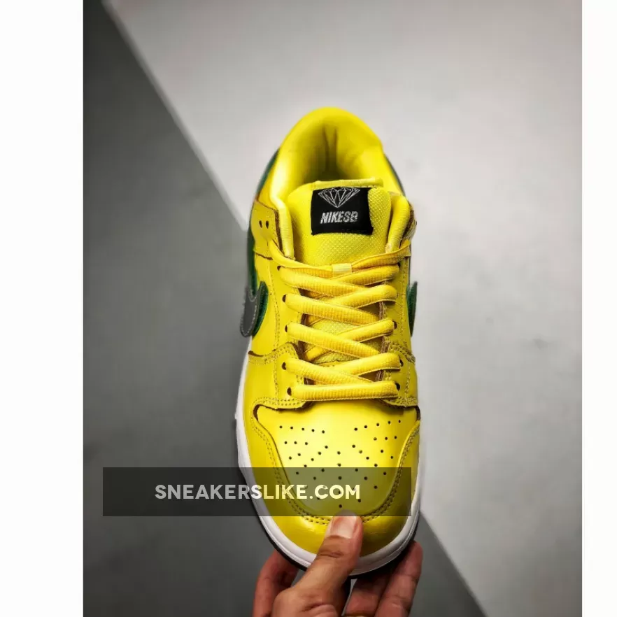 Diamond Supply Co. X Nike SB Dunk Low Yellow To Buy