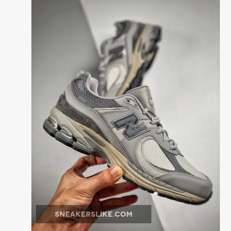 New Balance M2002rvc / New Balance 2002R Grey Pocket Grey/Light Grey/Black