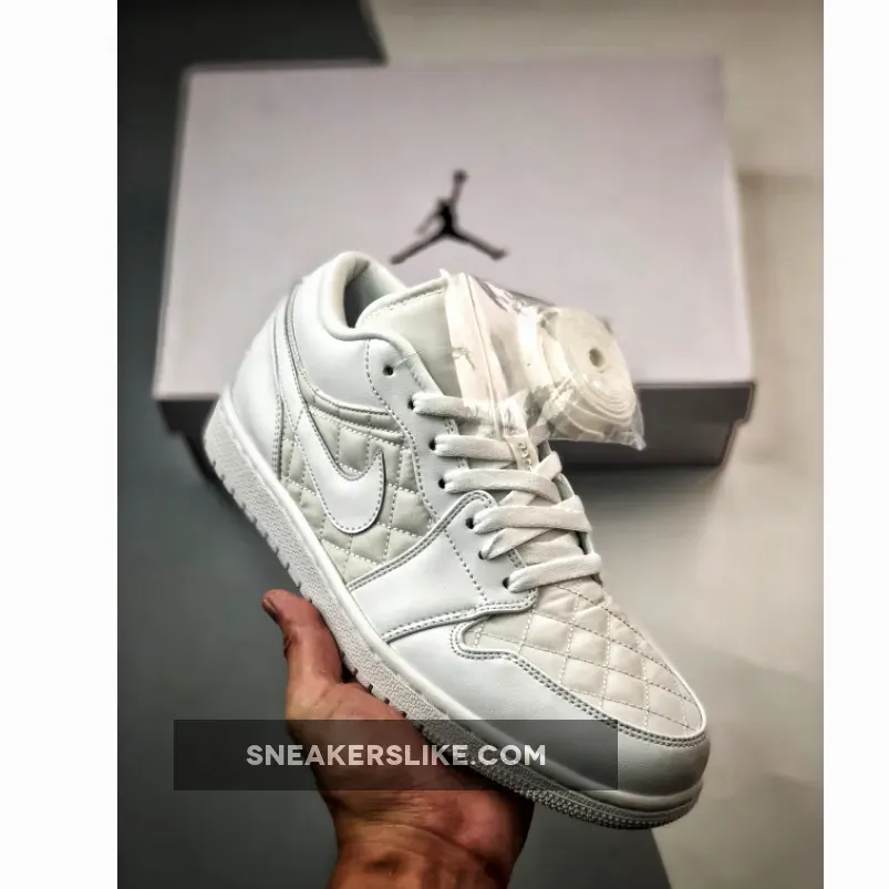 Air Jordan 1 Low Quilted "Triple White" DB6480-100