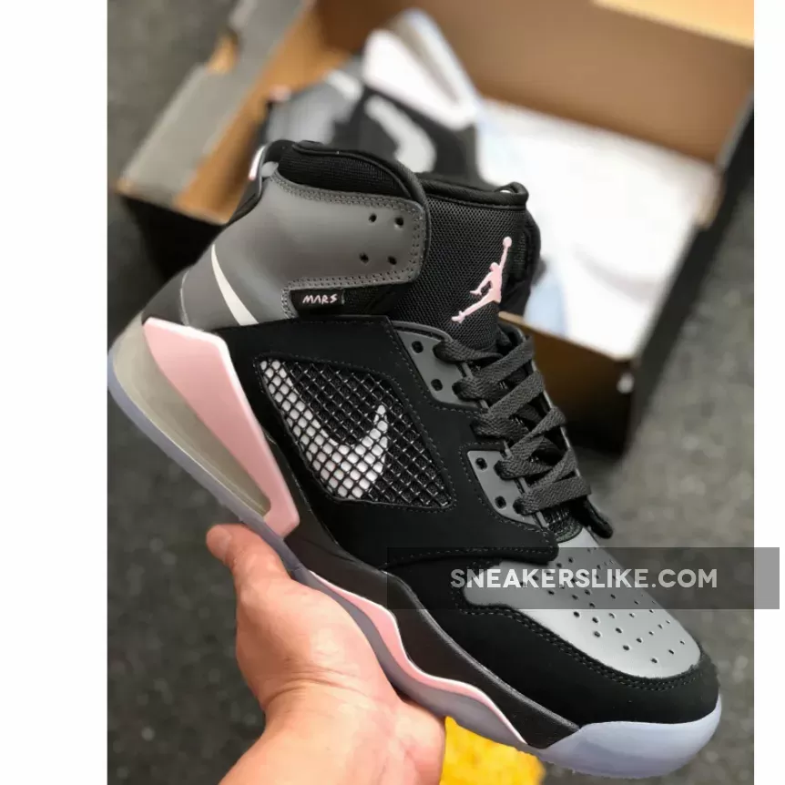 Jordan Mars 270 Black/Soft Pink 270 jordan