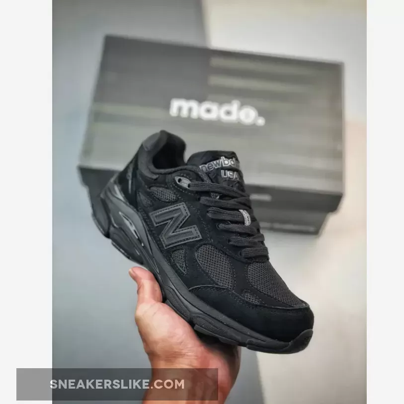 New Balance 990v3 MiUSA Total Black New Releases M990TB3