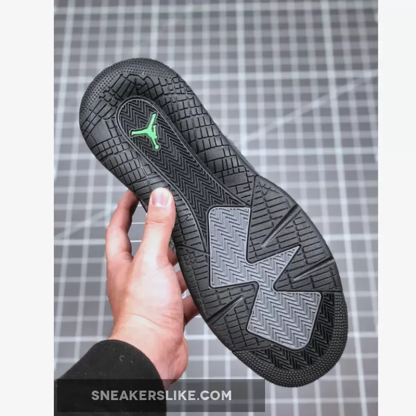 Jordan Mars 270 Black/Electric Green CT9132-001 Online