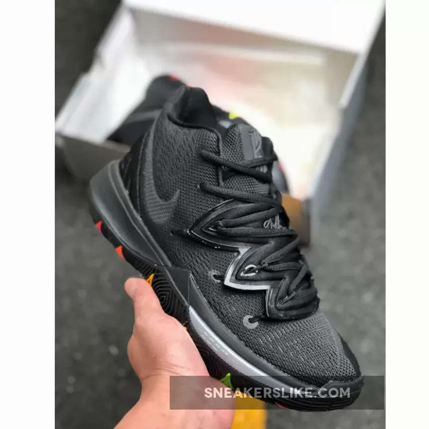 Nike Kyrie 5 Triple Black Rainbow Sole / kyrie 5 black rainbow