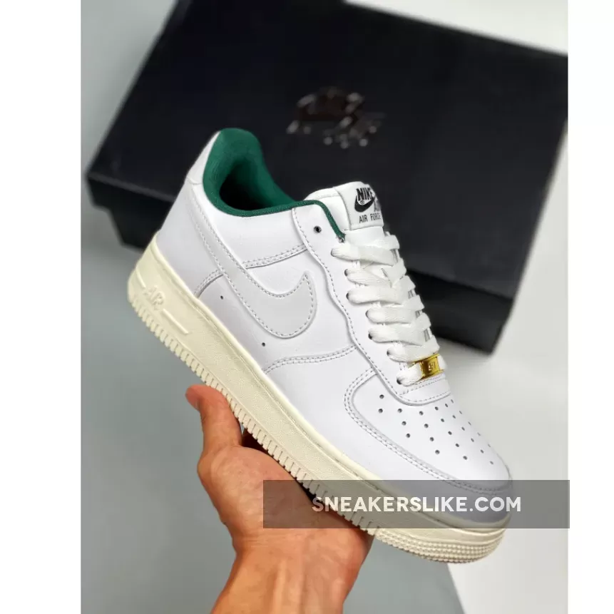 Nike Air Force 1 White Green Brand New