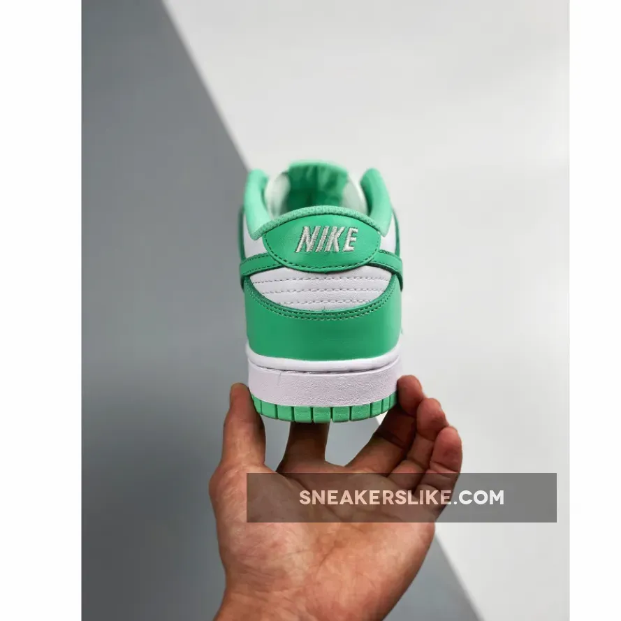Wmns Nike Dunk Low Green Glow / nike green glow dunk
