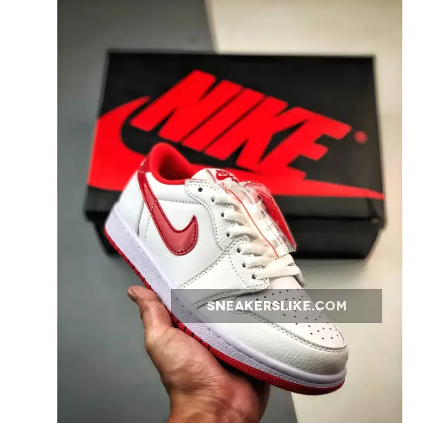 Air Jordan 1 Metallic Red / Air Jordan 1 Low OG University Red White