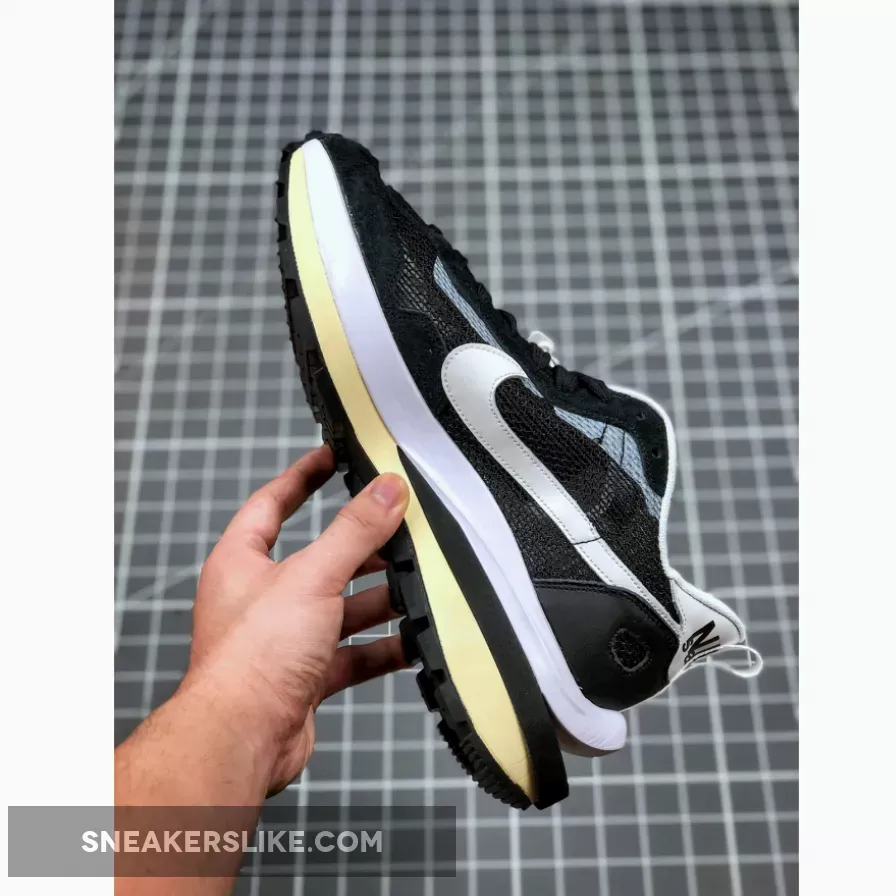 Sacai X Nike Pegasus VaporFly SP Black/White-Pure Platinum Online