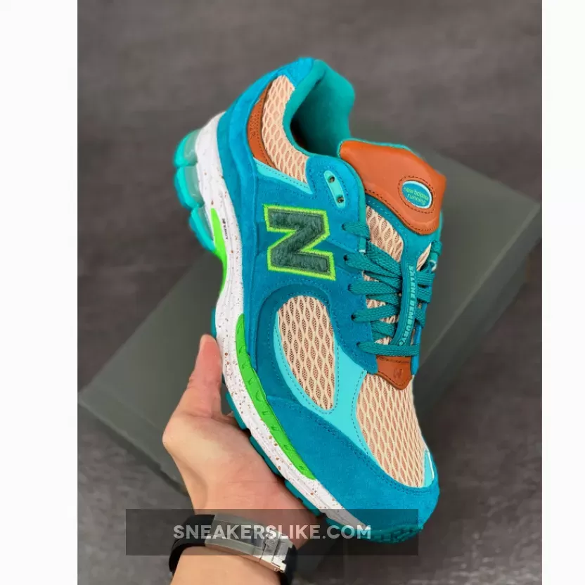 Salehe Bembury x New Balance 2002R Water Be The Guide ML2002RJ / water be the guide new balance