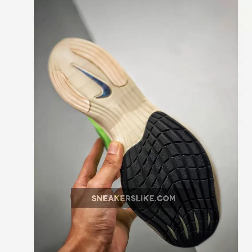 Nike ZoomX VaporFly NEXT% Volt AO4568-300 - vaporfly next 1