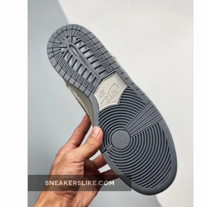 Nike SB Dunk High Premium Tauntaun Medium Grey/Smoke–Cool Grey