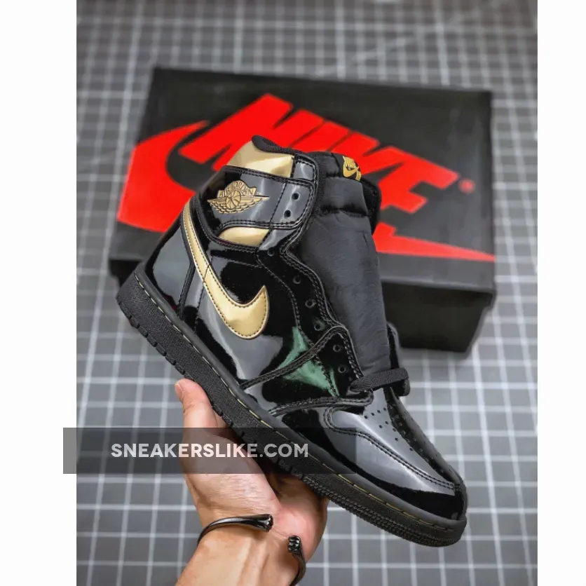 Air Jordan 1 Retro High Og Black/Black/Metallic Gold AJ1 Black White And Gold Jordans 1