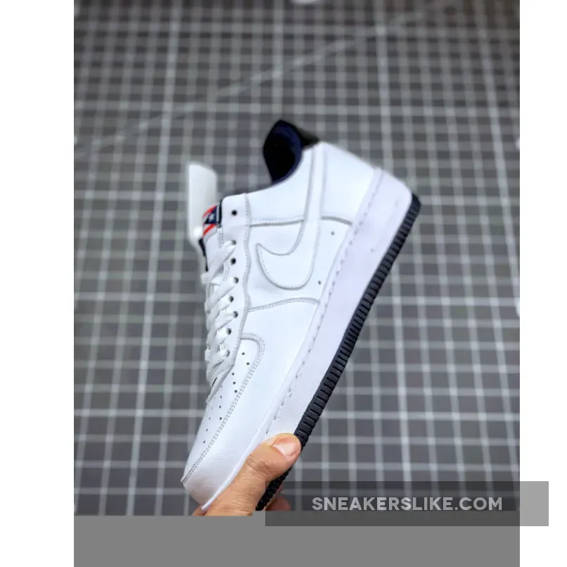 Nike Air Force 1 Low 'Puerto Rico' True White/True White-Obsidian-Comet Red Puerto Rico Nike Af1