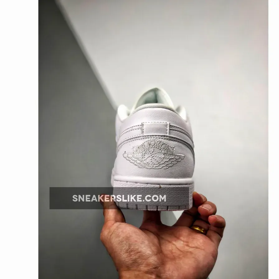 Air Jordan 1 Low Triple White 553558-112