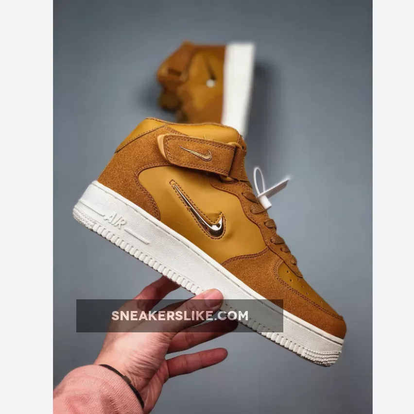 Nike Air Force 1 Mid 07 LV8 Muted Bronze / air force 1 lv8 mid