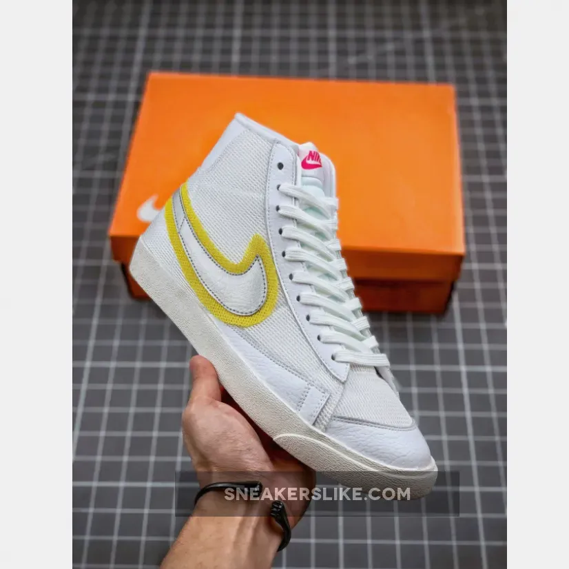 Nike Blazer Mid '77 Vintage White/Metallic Silver-University Gold nike blazer mid 77 white metallic silver