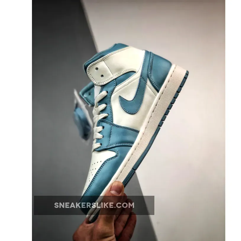 Air Jordan 1 Mid 'UNC' University Blue/White / women's jordan university blue