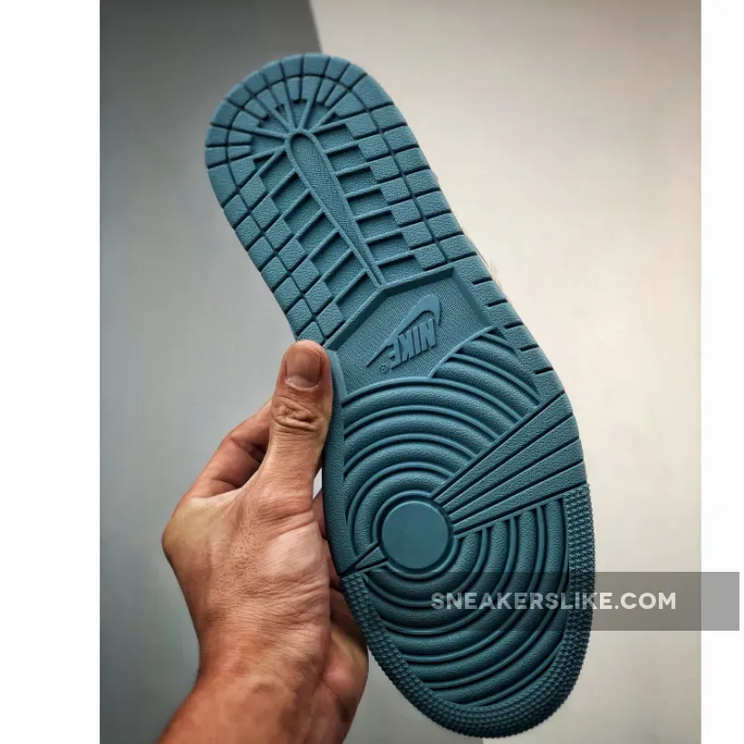 Air Jordan 1 Mid 'UNC' University Blue/White / women's jordan university blue