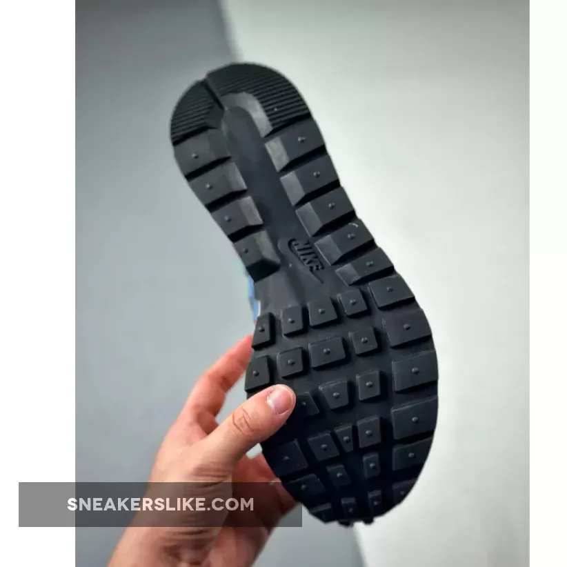 sacai x Nike LDVaporwaffle Mix Low Green Gusto DR5209-300