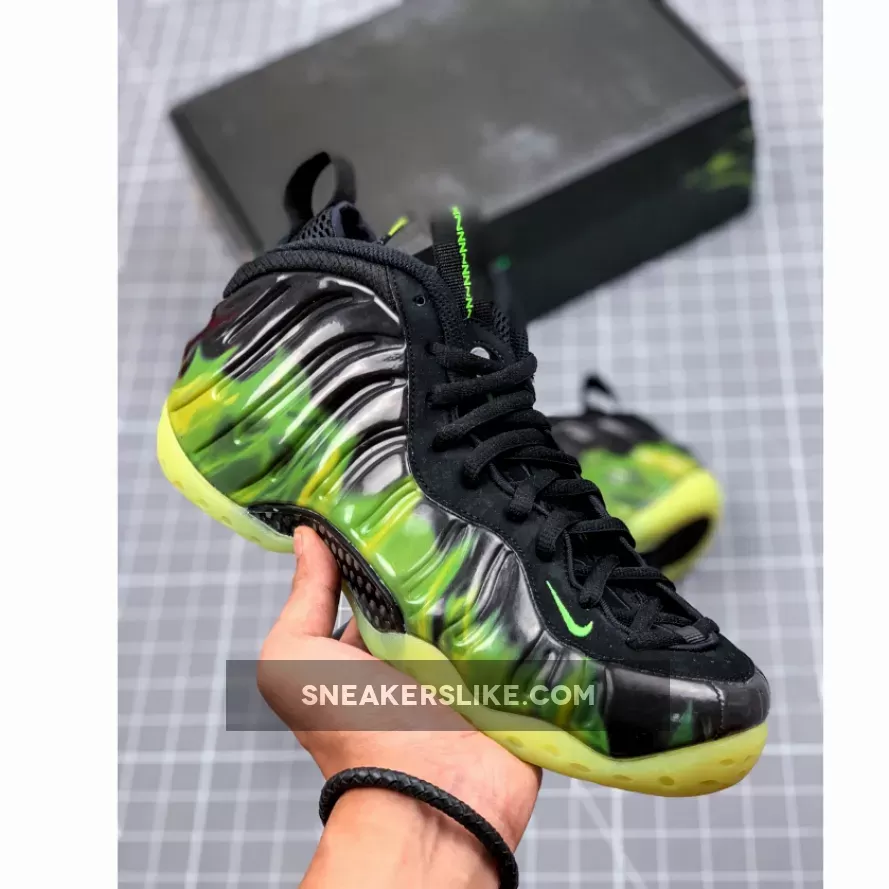 Nike Air Foamposite One 'Paranorman' Black/Electric Green / paranormal foams