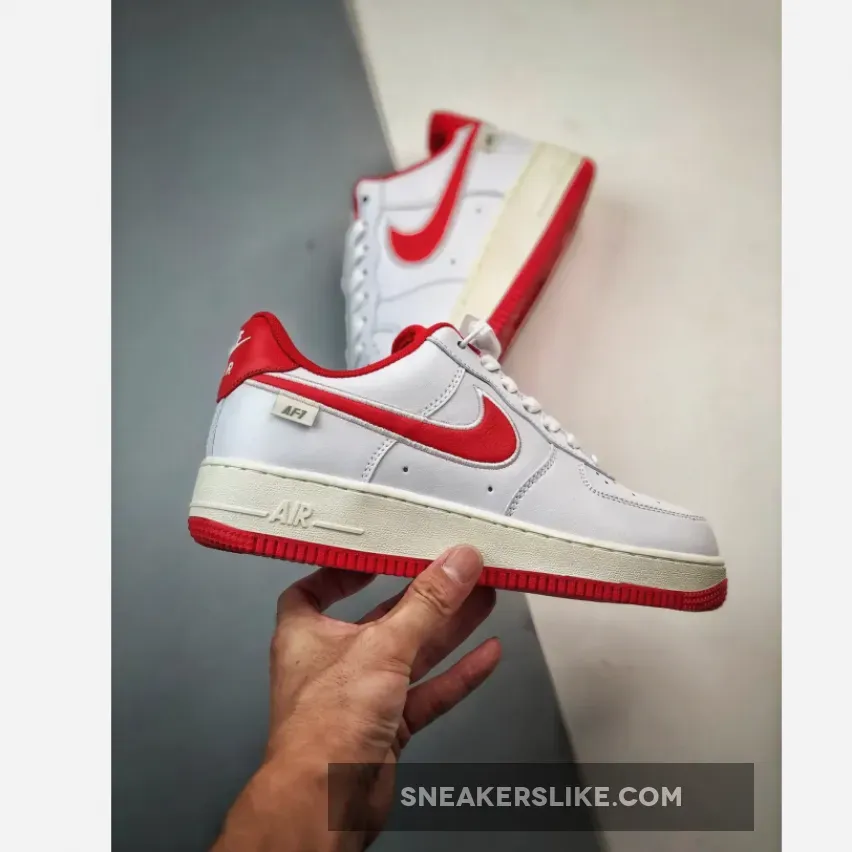 White Nike Uptowns Nike Air Force 1 Low White Red Sail FV0392-101