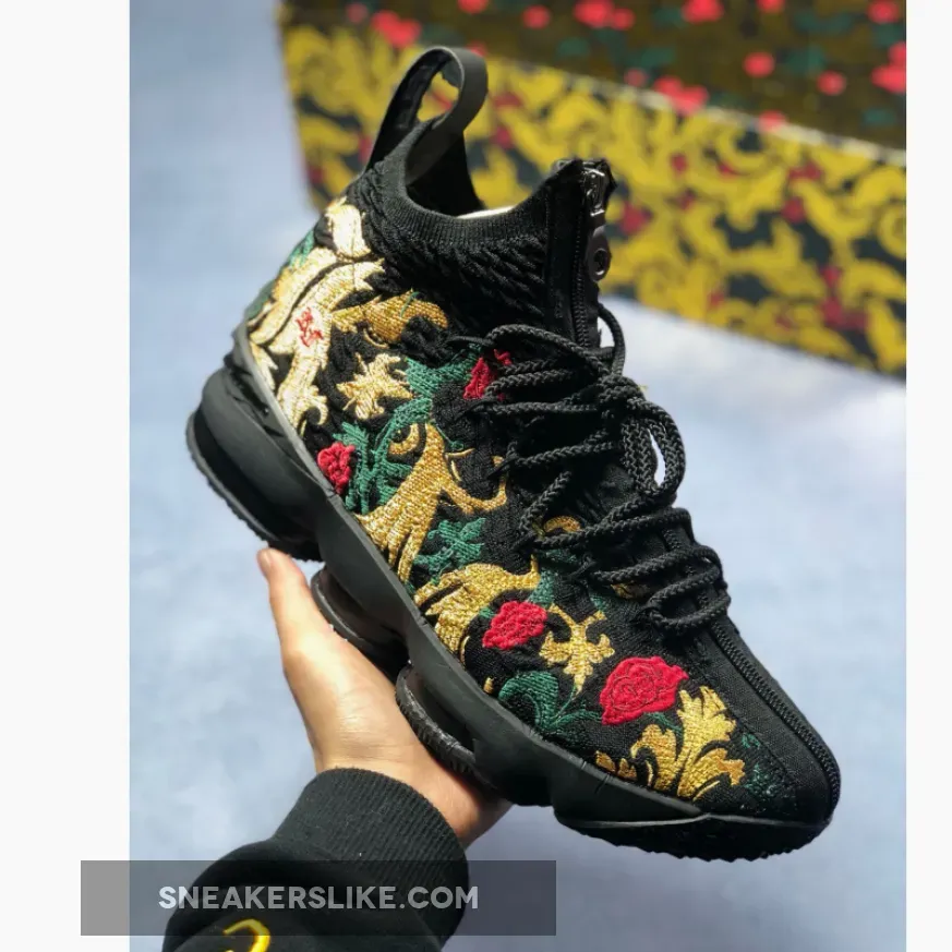 KITH X Nike LeBron 15 Lifestyle 'King's Crown' Restock