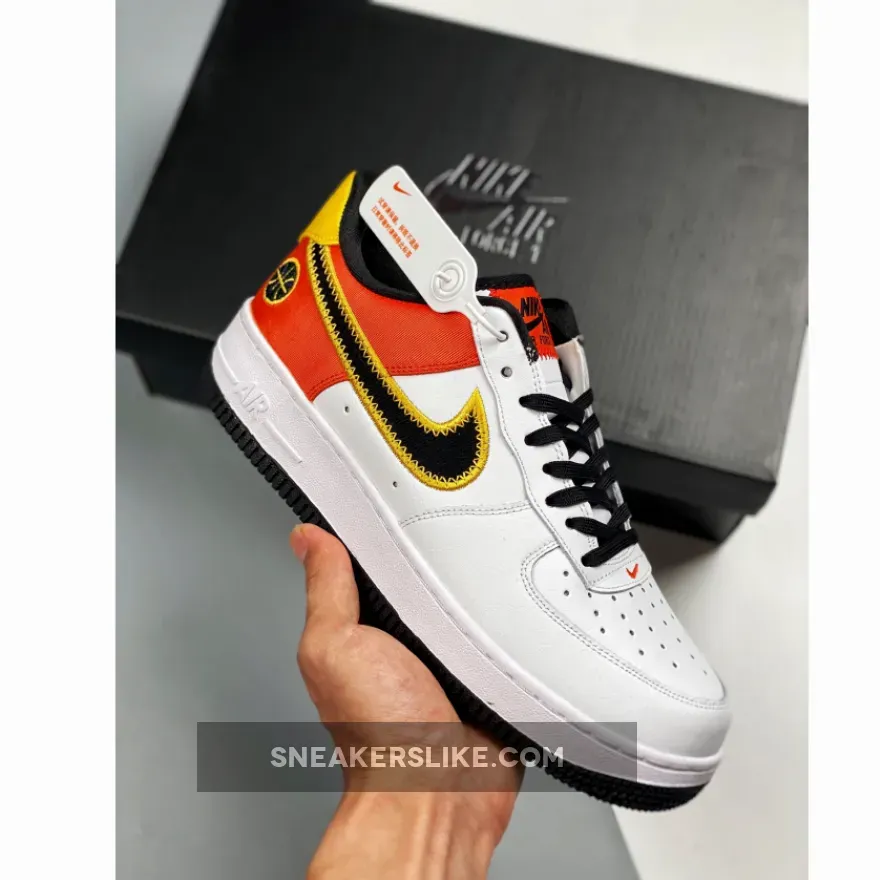 Nike Air Force 1 Rayguns CU8070-100 / nike air amarillos