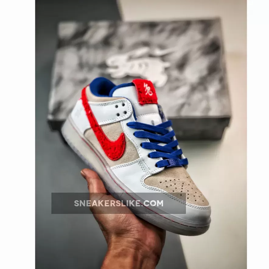 Nike Dunk Low Year of the Rabbit White/Crimson-Varsity Royal / nike rabbit